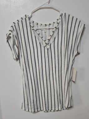 Workshop Republic Clothing White and Black Striped V-Neck Short Sleeve Top